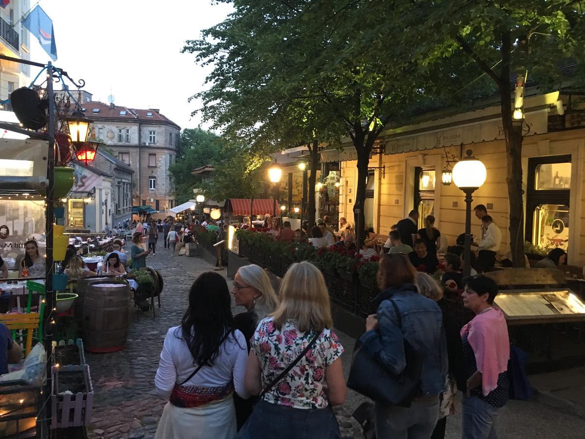 Ferienwohnung Ms - Downtown With Free Parking Space Belgrad Exterior foto