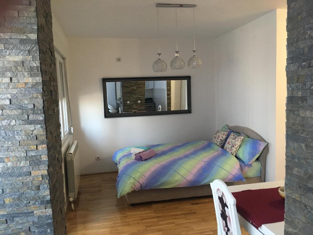Ferienwohnung Ms - Downtown With Free Parking Space Belgrad Zimmer foto